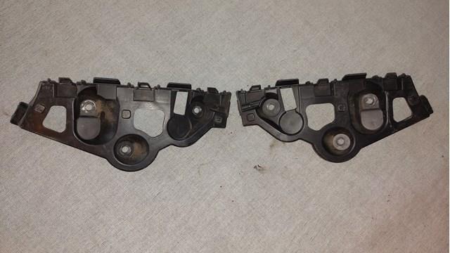 Кронштейн бампера заднього, правий Renault (RVI) 850446056R ціна, від 16.15 USD