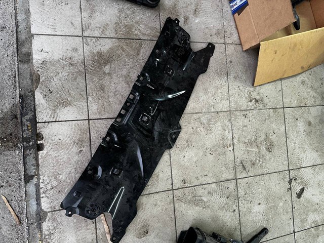 51648081734 BMW 