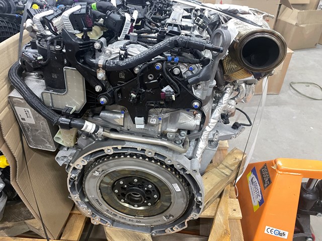 139580 Mercedes Мотор в зборі