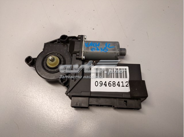 Двигун стеклопод'емника двері задньої, лівої 7L0959703C Porsche