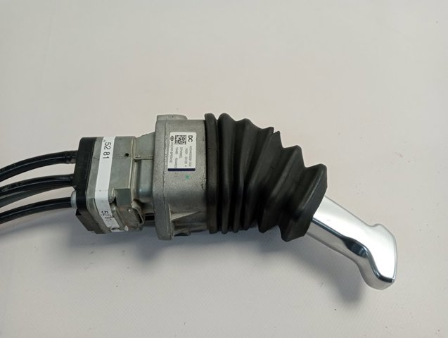 A0044305281 Mercedes 