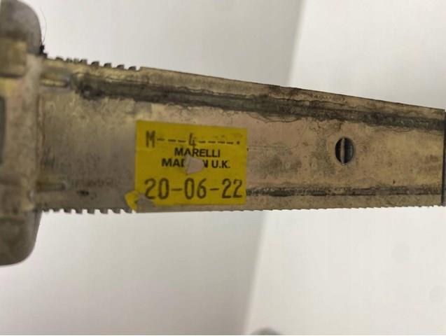 Купити LR162130 Land Rover 