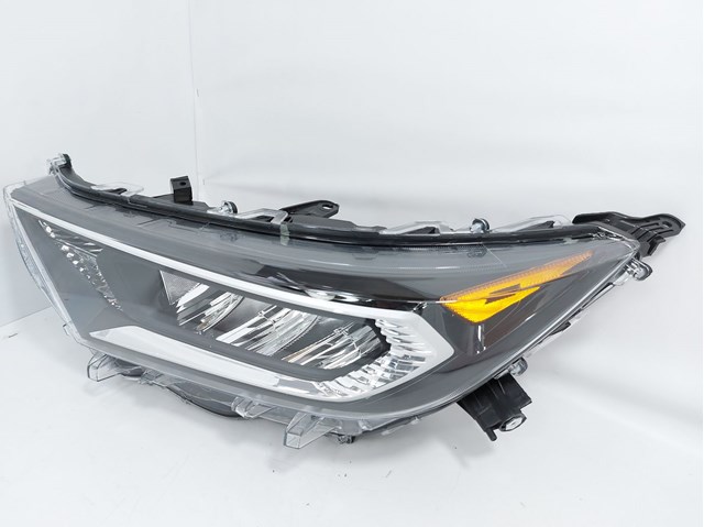 Фара дальнього світла в зборі Signeda ZTY111392L ціна, від 193.80 USD