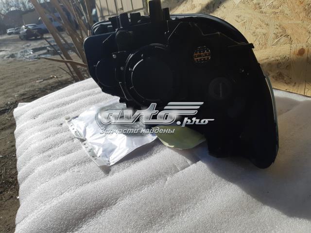 921011U500 Hyundai/Kia Фара дальнього світла в зборі