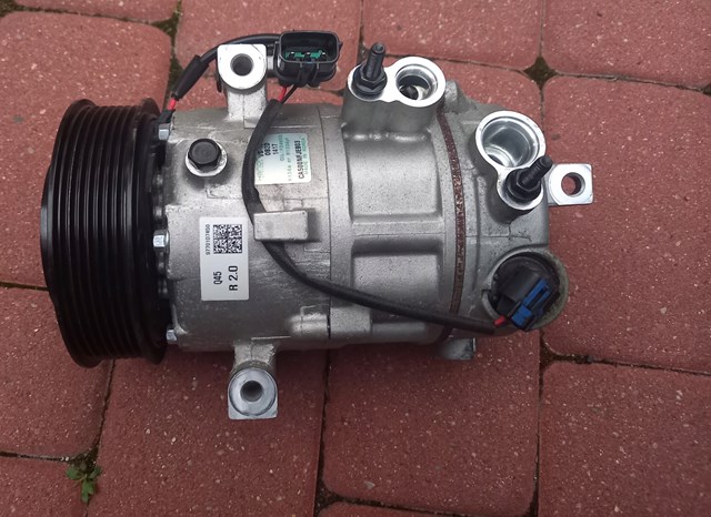 97701D7450 Hyundai/Kia Компресор холодоагенту