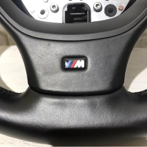  BMW 6102240