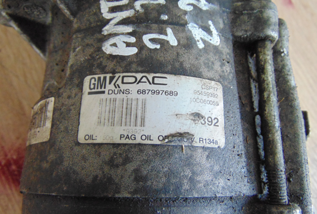 Компресор кондиціонера 95459392 General Motors