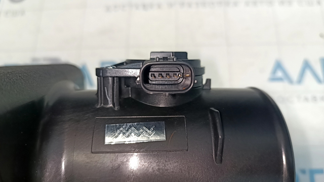Купити 1770525080 Toyota Корпус повітряного фільтра, верхня частина