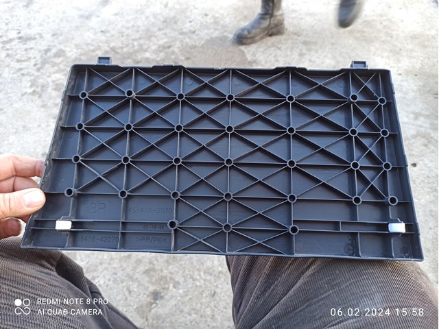 5841642070 Toyota 