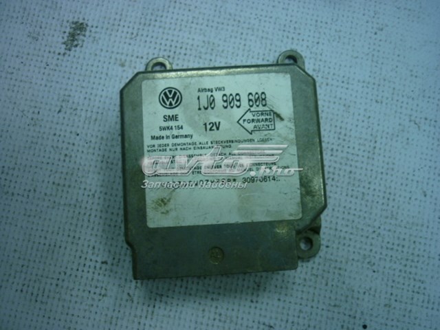  VAG 1J0909608