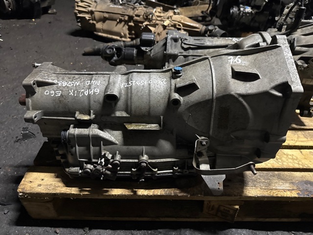 24007592521 BMW 