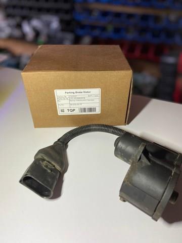 TQ33027 Tqparts Мотор приводу гальмівного супорта заднього стояночної системи
