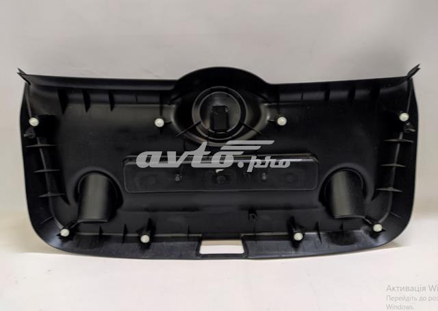 51437302727 BMW Облицювання багажника п'ятих дверей