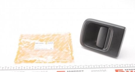 Ручка задніх (навстіж) дверей, права зовнішня Autotechteile 5050005