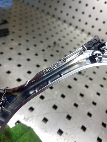  Tesla 2463292 ціна, від 28.12 USD