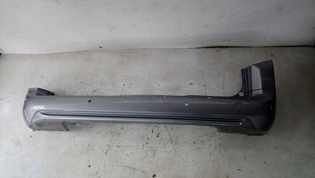Задній бампер 9816766580 Peugeot/Citroen