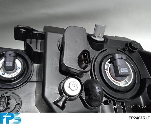 Фара правая FPS FP2407R1P ціна, від 87.85 USD
