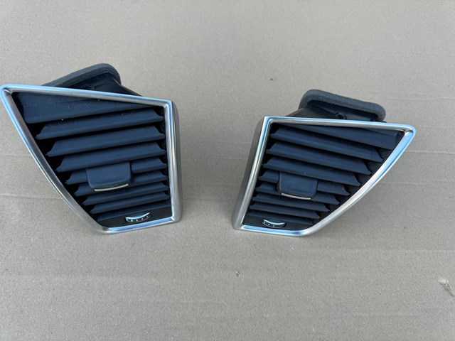  VAG 8R1820902 ціна, від 27.39 USD