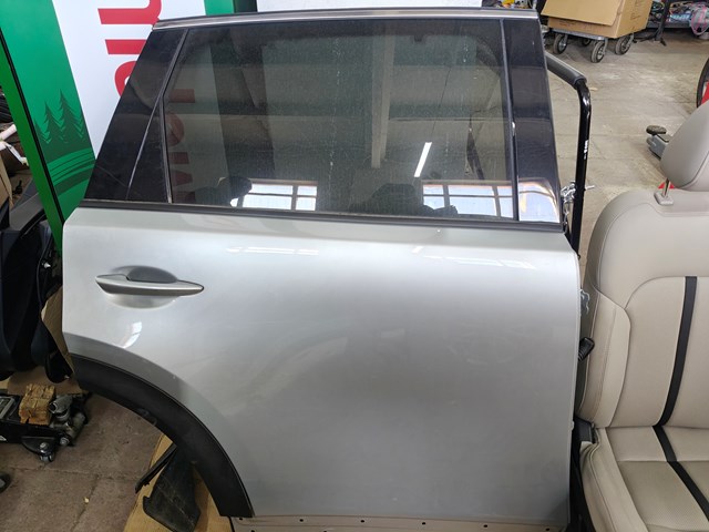 Двері задні в зборі Mazda KMY07202XB