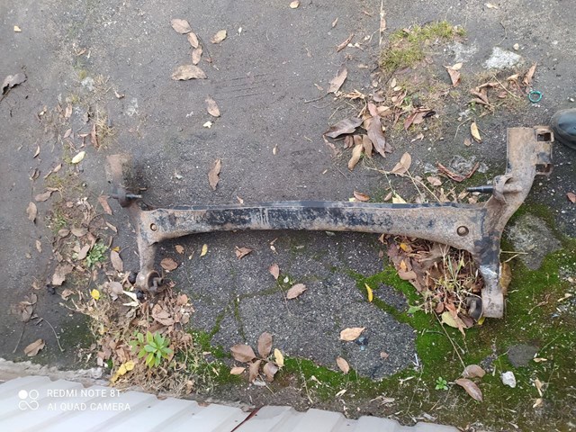 Купити 1064001049 Geely Балка задньої підвіски, підрамник