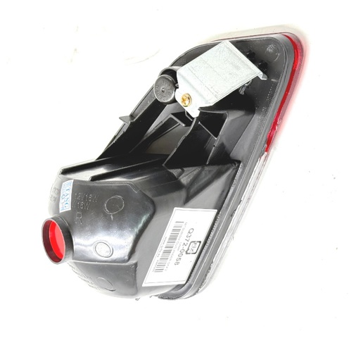 Ліхтар заднього бампера, правий Q-fix Q3720058 ціна, від 21.87 USD