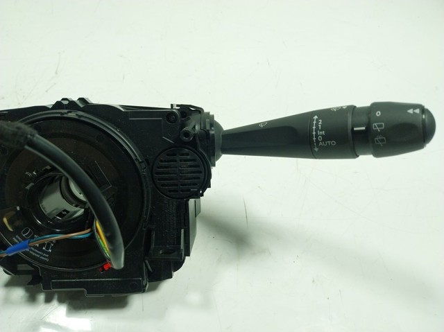 Підрульовий перемикач TQ10587 Tqparts