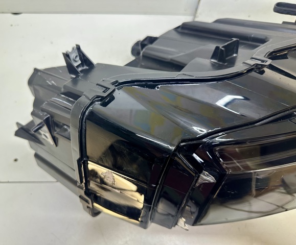 Купити 260106RR6A Nissan/Infiniti Фара правая