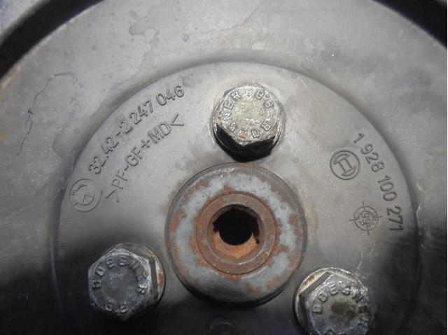 Шків помпи 32422247046 BMW