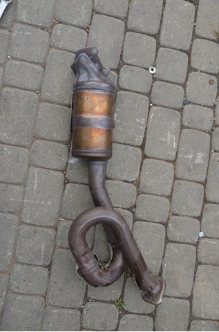 68252390AH Chrysler Конвертор-каталізатор, лівий