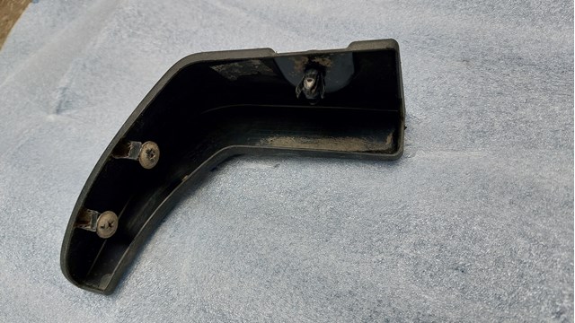 Купити 86832R2000 Hyundai/Kia Бризковики передній, правий