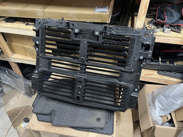 Купити VA4053100A Mazda 