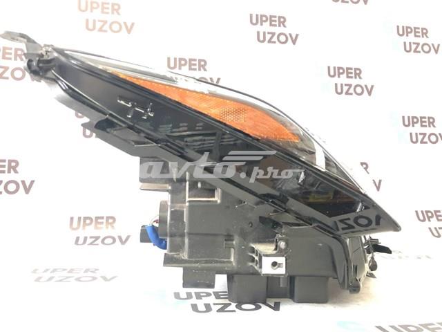 Фара правая Toyota 8114078030 ціна, від 187.50 USD