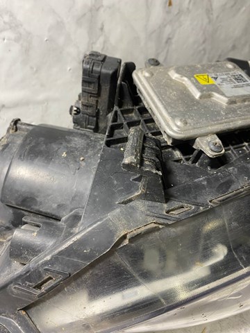 Фара ліва 921012T421 Hyundai/Kia