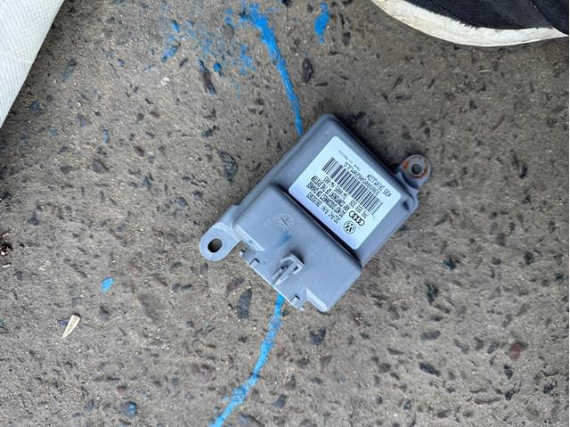  VAG 7P6959339 ціна, від 12.65 USD