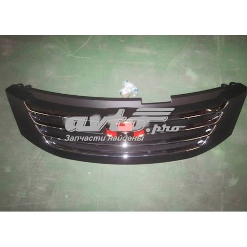Решітка радіатора 1068050205 Geely