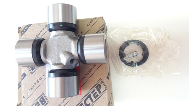 Хрестовина карданного валу BSG 60460001 ціна, від 12.54 USD