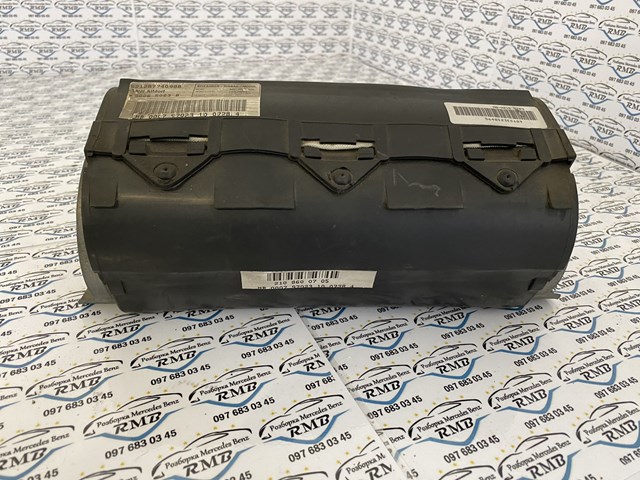 A2108600705 Mercedes 
