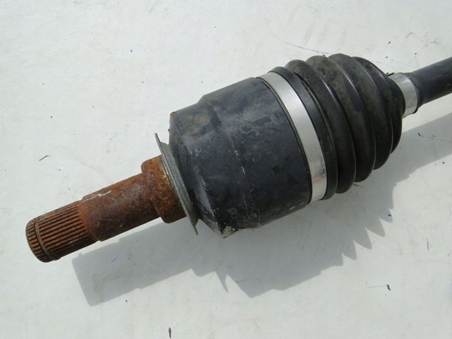 Привід передній лівий Mercedes A1663303400 ціна, від 198.58 USD