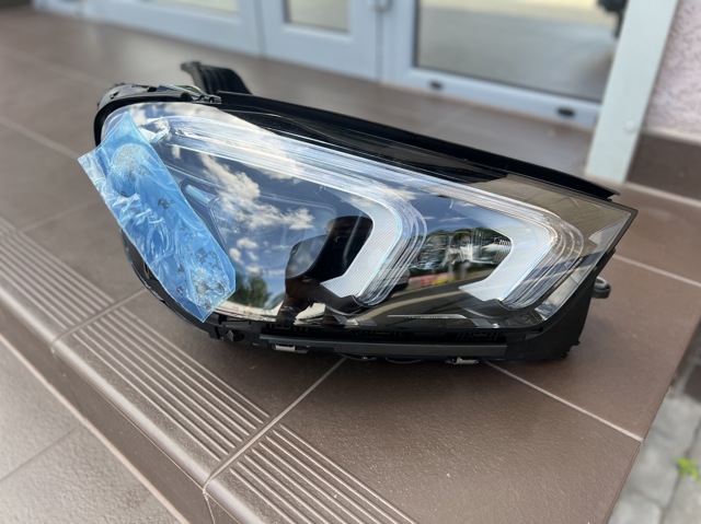 Купити A1679065211 Mercedes 