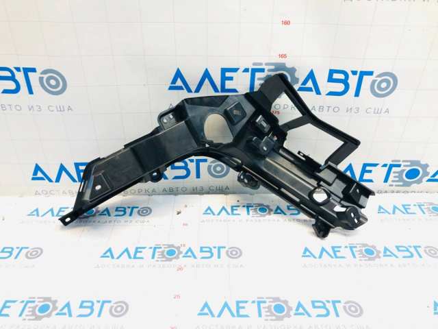 Кронштейн бампера переднього Honda 71155TRTA01 ціна, від 28.77 USD
