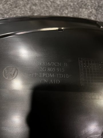 12G8059159B9 VAG Сплитер переднього бампера