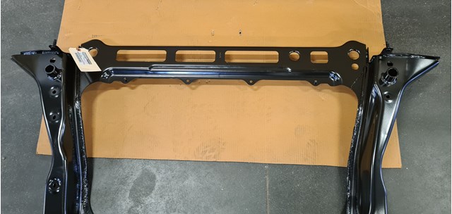 Купити 544016RA2C Nissan/Infiniti Підрамник передній
