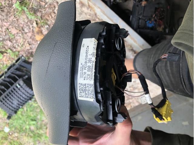 Подушка AIRBAG передня ліва VAG 3C8880201L