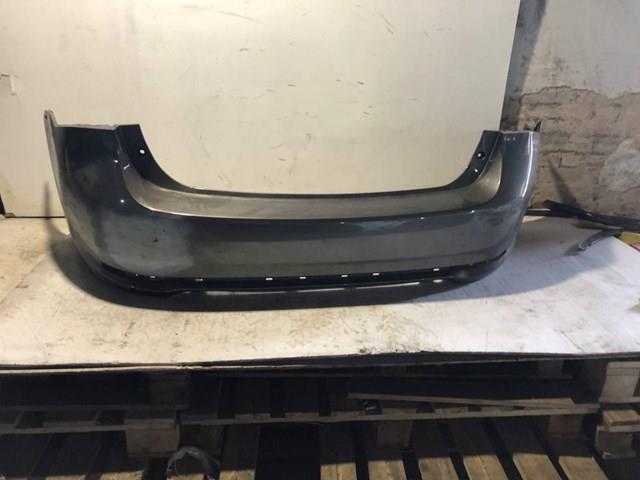 Задній бампер 5215905190 Toyota
