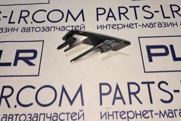 LR061223 Land Rover Накладка форсунки омивача фари передньої