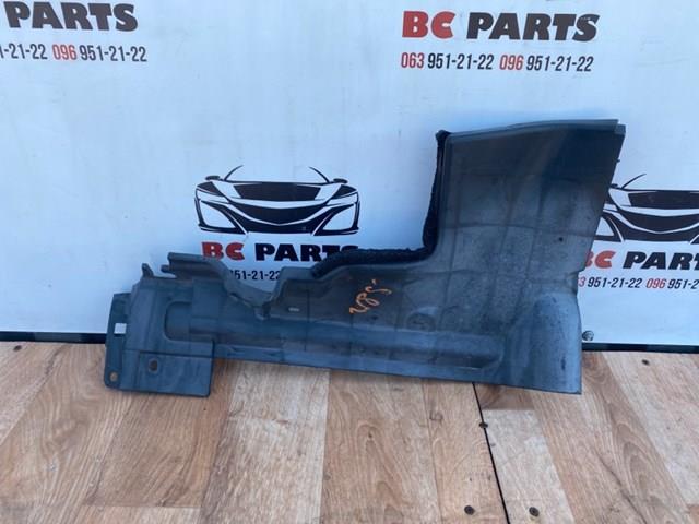 Купити 628233YU0A Nissan/Infiniti Повітропровід (дефлектор) радіатора, лівий