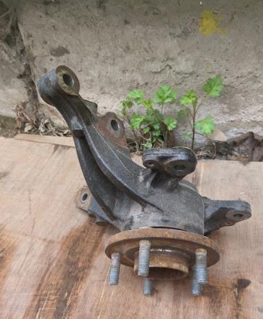 Вісь передня і поворотні кулаки Ford MEF614 ціна, від 256.48 USD