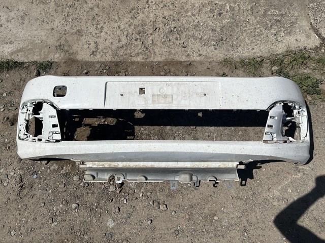 Передній бампер 1622237180 Peugeot/Citroen