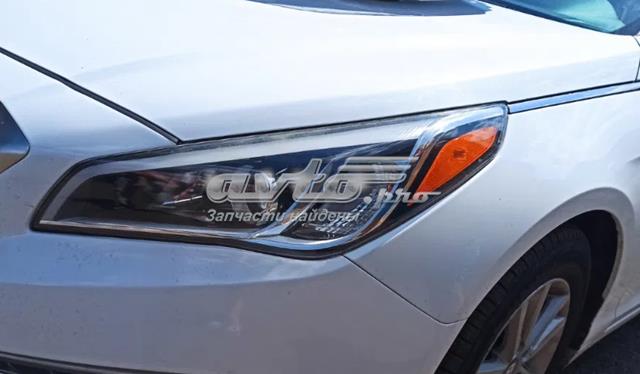 Фари Hyundai/Kia 92101C1110 ціна, від 629.69 USD