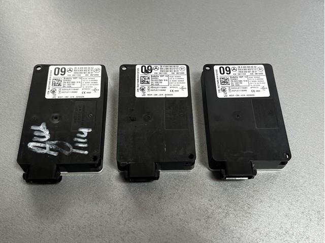 Датчик контролю мертвої зони, задній A9069006002 Mercedes